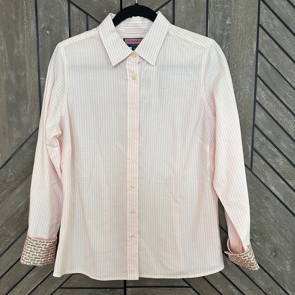 Vineyard Vines Pink and White Striped Oxford Short Size 12